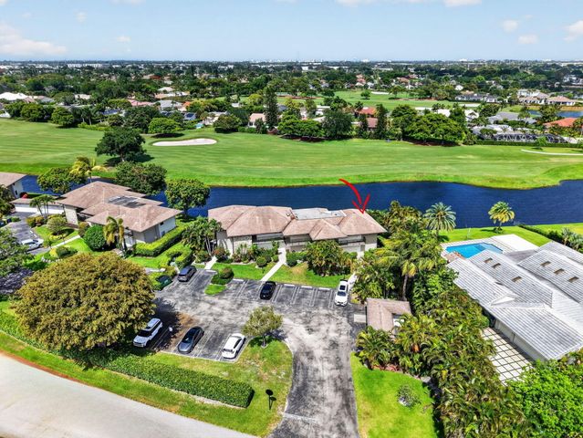 551 Greensward Lane 204-d, Delray Beach, FL 33445