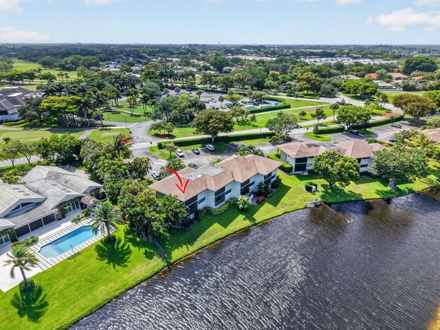 551 Greensward Lane 204-d, Delray Beach, FL 33445