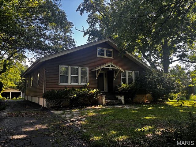 739 Hurstgreen Road, Webster Groves, MO 63119