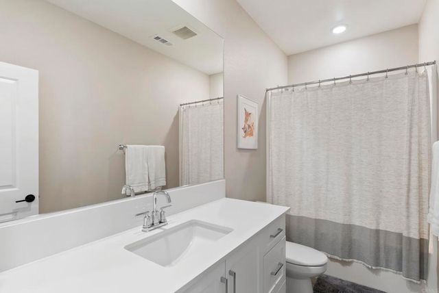 1209 Sunrise View 105, San Marcos, CA 92078