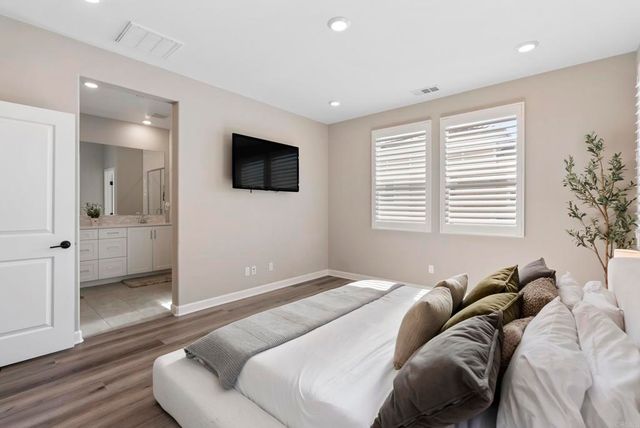 1209 Sunrise View 105, San Marcos, CA 92078