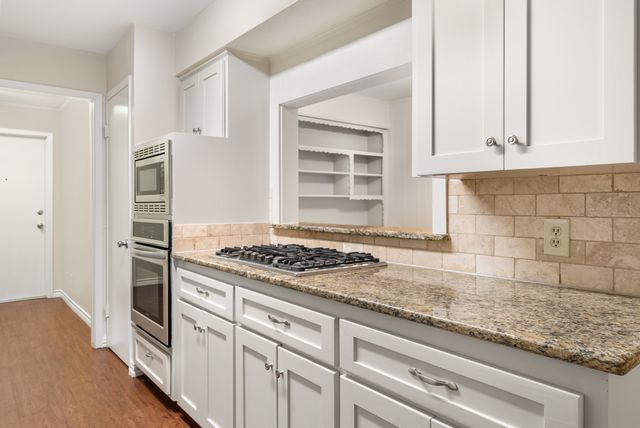 2000 Greenbriar Lane, Plano, TX 75074