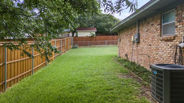 2000 Greenbriar Lane, Plano, TX 75074