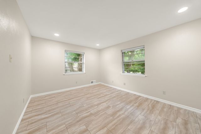 2000 Greenbriar Lane, Plano, TX 75074