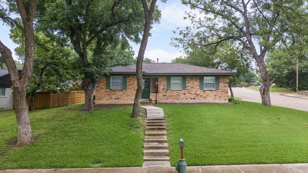 2000 Greenbriar Lane, Plano, TX 75074