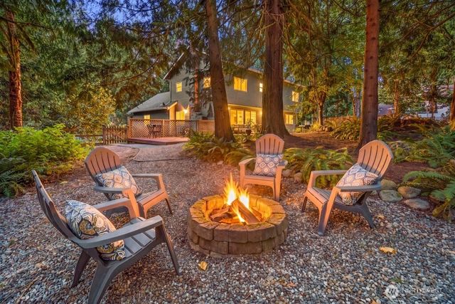 3726 219th Avenue SE, Sammamish, WA 98075