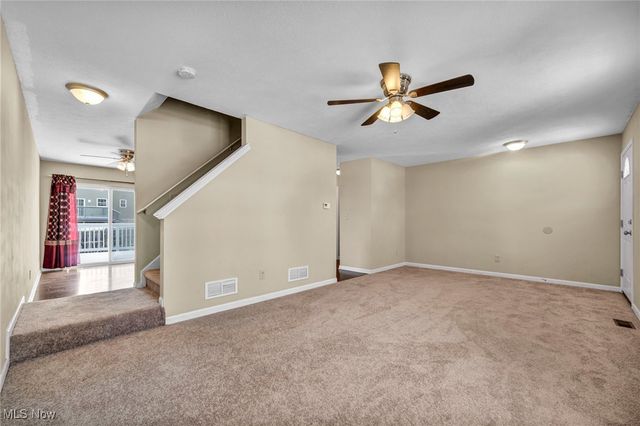 1870 Issaquah Street, Cuyahoga Falls, OH 44221