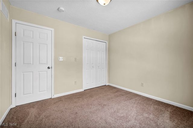 1870 Issaquah Street, Cuyahoga Falls, OH 44221