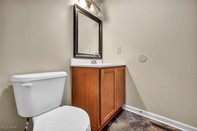 1870 Issaquah Street, Cuyahoga Falls, OH 44221