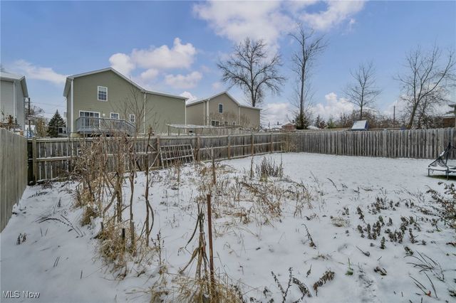 1870 Issaquah Street, Cuyahoga Falls, OH 44221