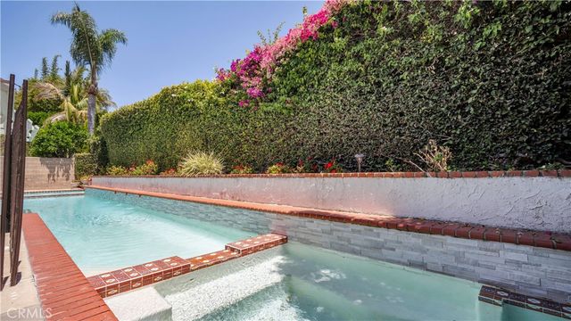 6 Morris, Irvine, CA 92620