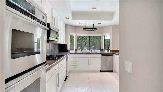 6 Morris, Irvine, CA 92620