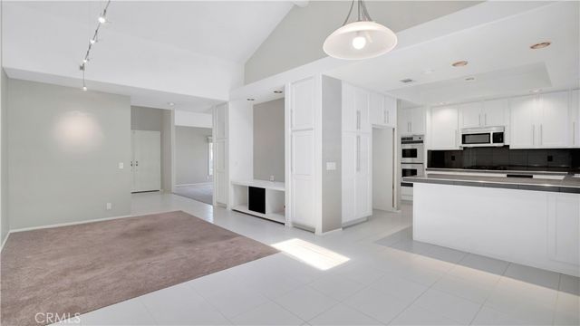 6 Morris, Irvine, CA 92620
