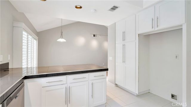 6 Morris, Irvine, CA 92620