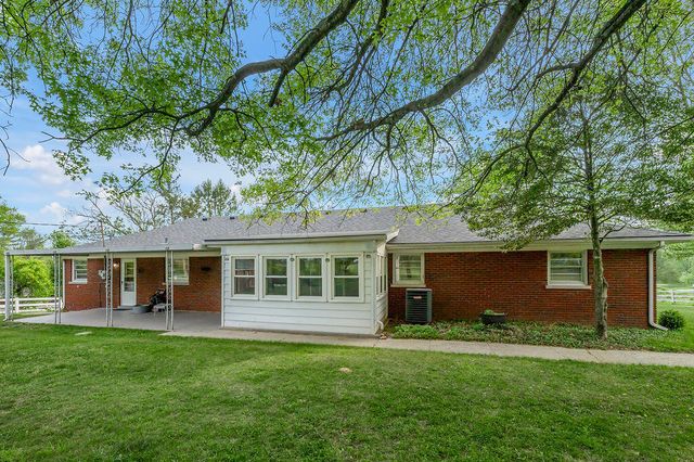 1152 Ashgrove Road, Nicholasville, KY 40356