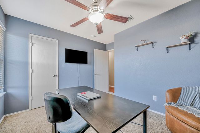 10865 Braemoor Drive, Fort Worth, TX 76052