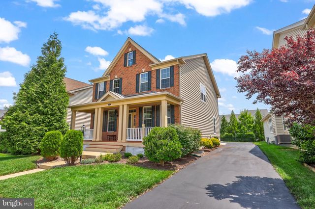 43245 BARNSTEAD DR, Ashburn, VA 20148