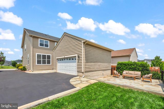 43245 BARNSTEAD DR, Ashburn, VA 20148