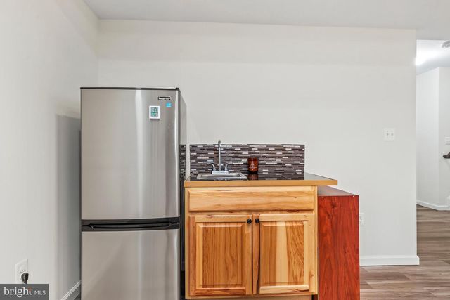 43245 BARNSTEAD DR, Ashburn, VA 20148