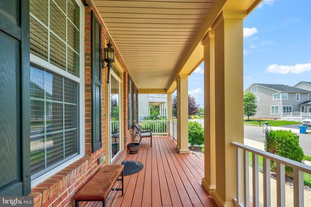 43245 BARNSTEAD DR, Ashburn, VA 20148