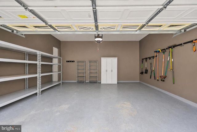 43245 BARNSTEAD DR, Ashburn, VA 20148