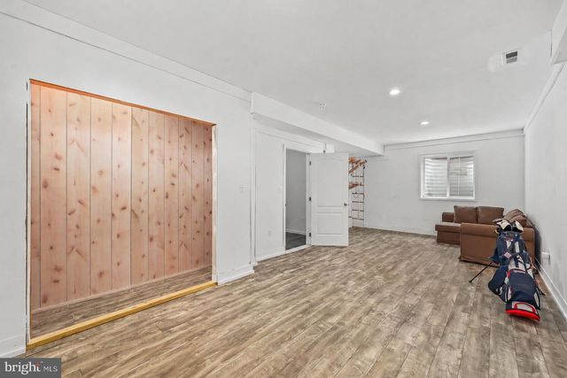43245 BARNSTEAD DR, Ashburn, VA 20148
