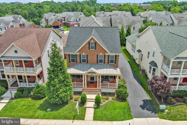 43245 BARNSTEAD DR, Ashburn, VA 20148