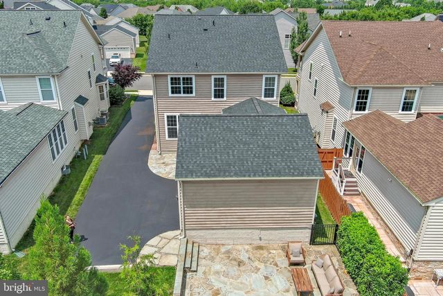 43245 BARNSTEAD DR, Ashburn, VA 20148