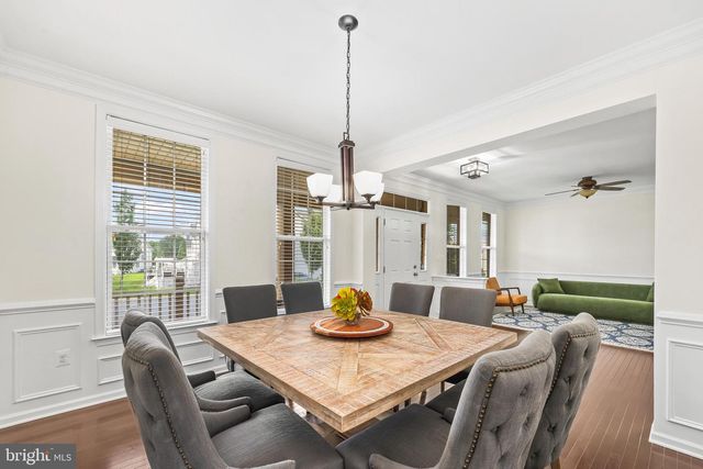 43245 BARNSTEAD DR, Ashburn, VA 20148