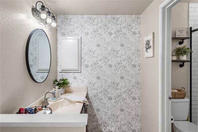 9240 Avalon, Phelan, CA 92371