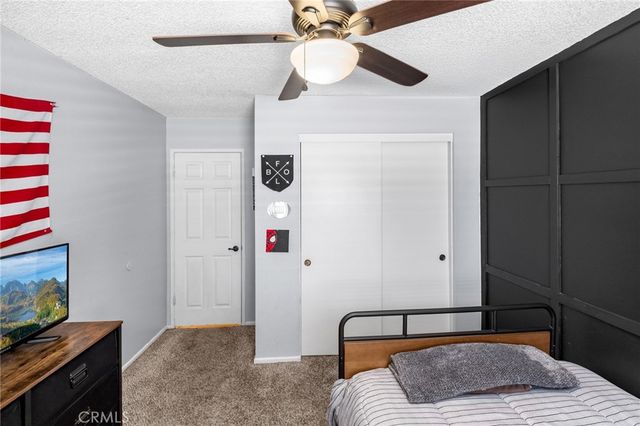 9240 Avalon, Phelan, CA 92371