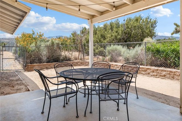 9240 Avalon, Phelan, CA 92371