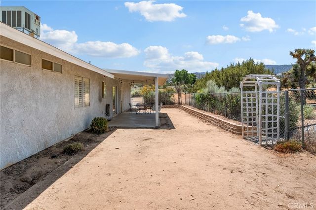 9240 Avalon, Phelan, CA 92371