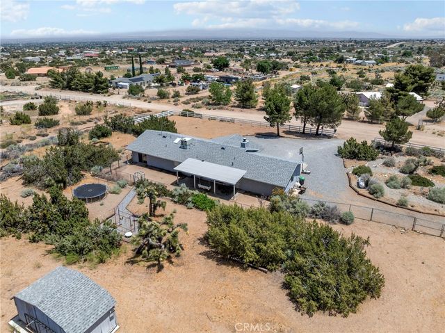 9240 Avalon, Phelan, CA 92371
