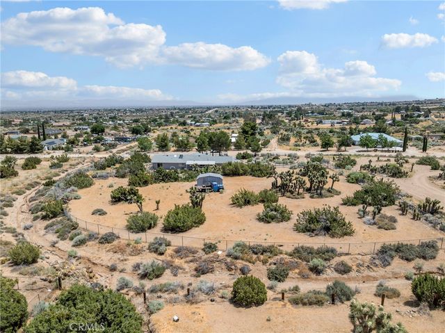 9240 Avalon, Phelan, CA 92371