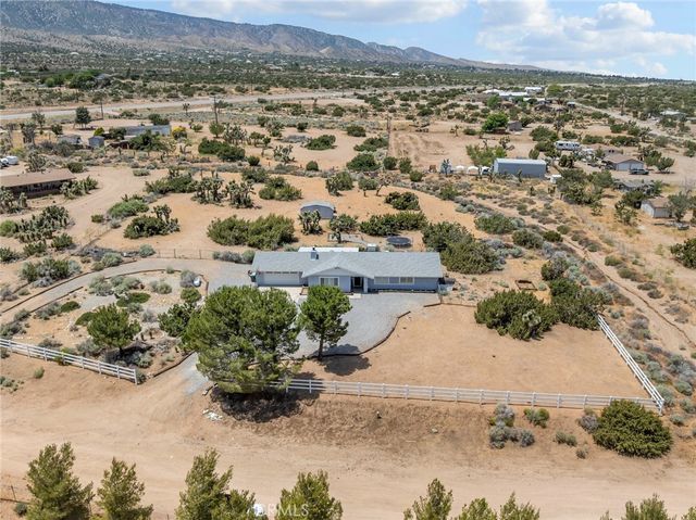 9240 Avalon, Phelan, CA 92371