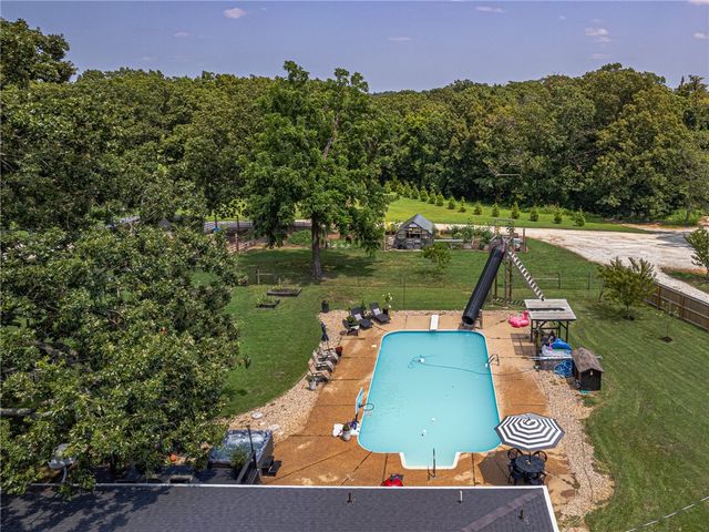 12136 Bedrock Lane, Bentonville, AR 72712