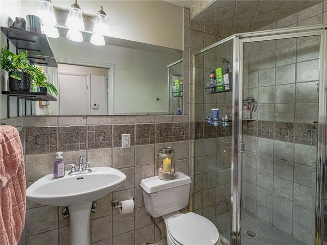 12136 Bedrock Lane, Bentonville, AR 72712