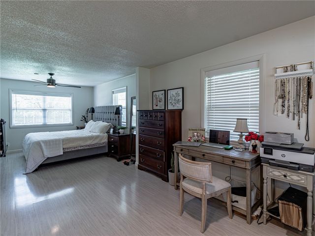 12136 Bedrock Lane, Bentonville, AR 72712