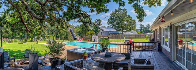 12136 Bedrock Lane, Bentonville, AR 72712