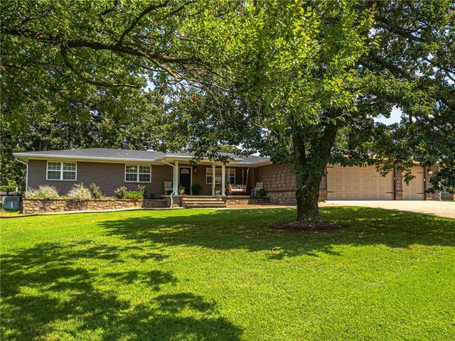 12136 Bedrock Lane, Bentonville, AR 72712