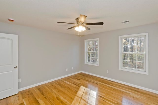 42 Loopley, Ludlow, MA 01056