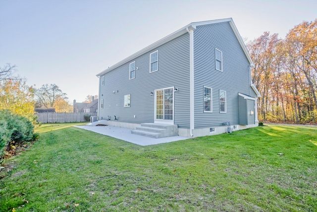42 Loopley, Ludlow, MA 01056