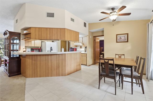 3050 E Possum Ct, Inverness, FL 34452