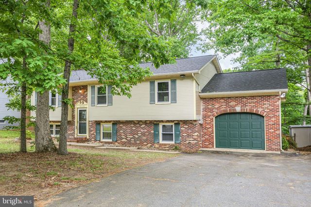 10608 HOLLEYBROOKE DR, Spotsylvania, VA 22553