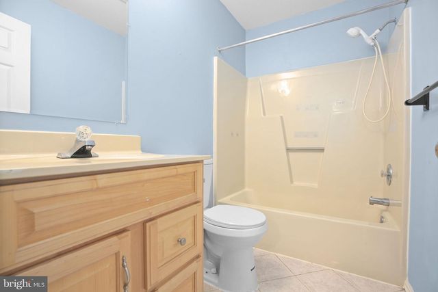 10608 HOLLEYBROOKE DR, Spotsylvania, VA 22553