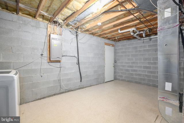 10608 HOLLEYBROOKE DR, Spotsylvania, VA 22553