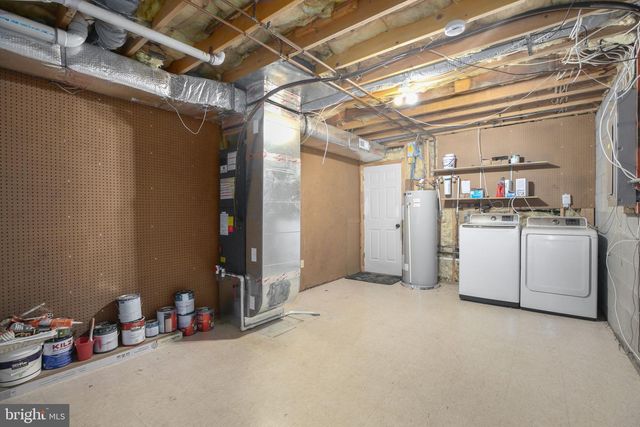 10608 HOLLEYBROOKE DR, Spotsylvania, VA 22553