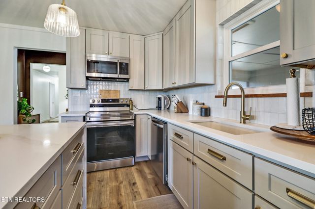 109 Scenic Hill Drive, Spring City, TN 37381