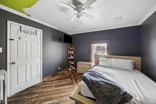 9944 E Hardy Road, Houston, TX 77093